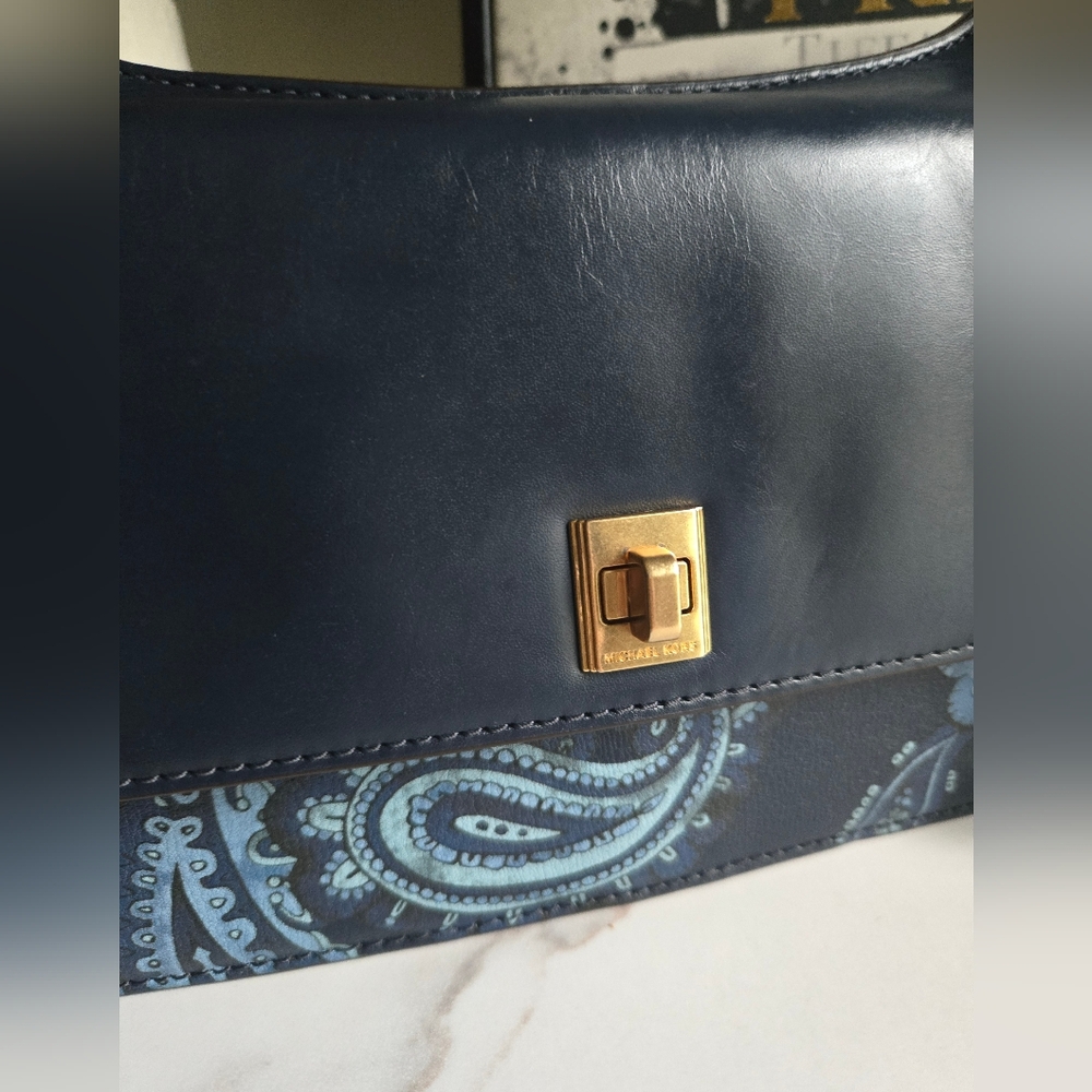 Michael Kors Studio Paisley Natalie Navy Heritage Messenger Bag NWT - Picture 8 of 12